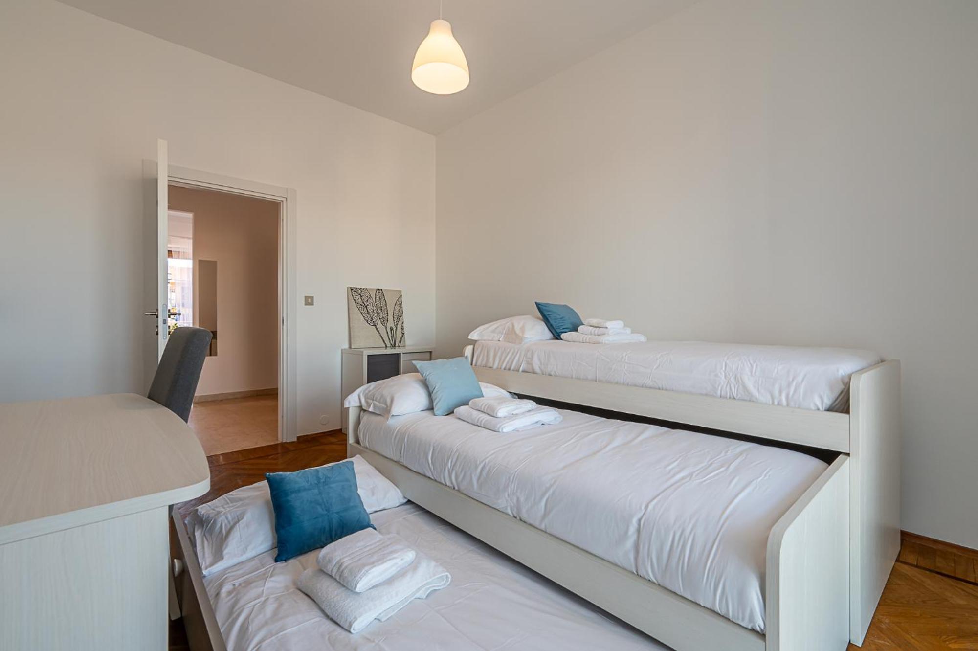 Metro Rivoli - High-End Vista Alpi - Grandmaison Turin Exterior photo